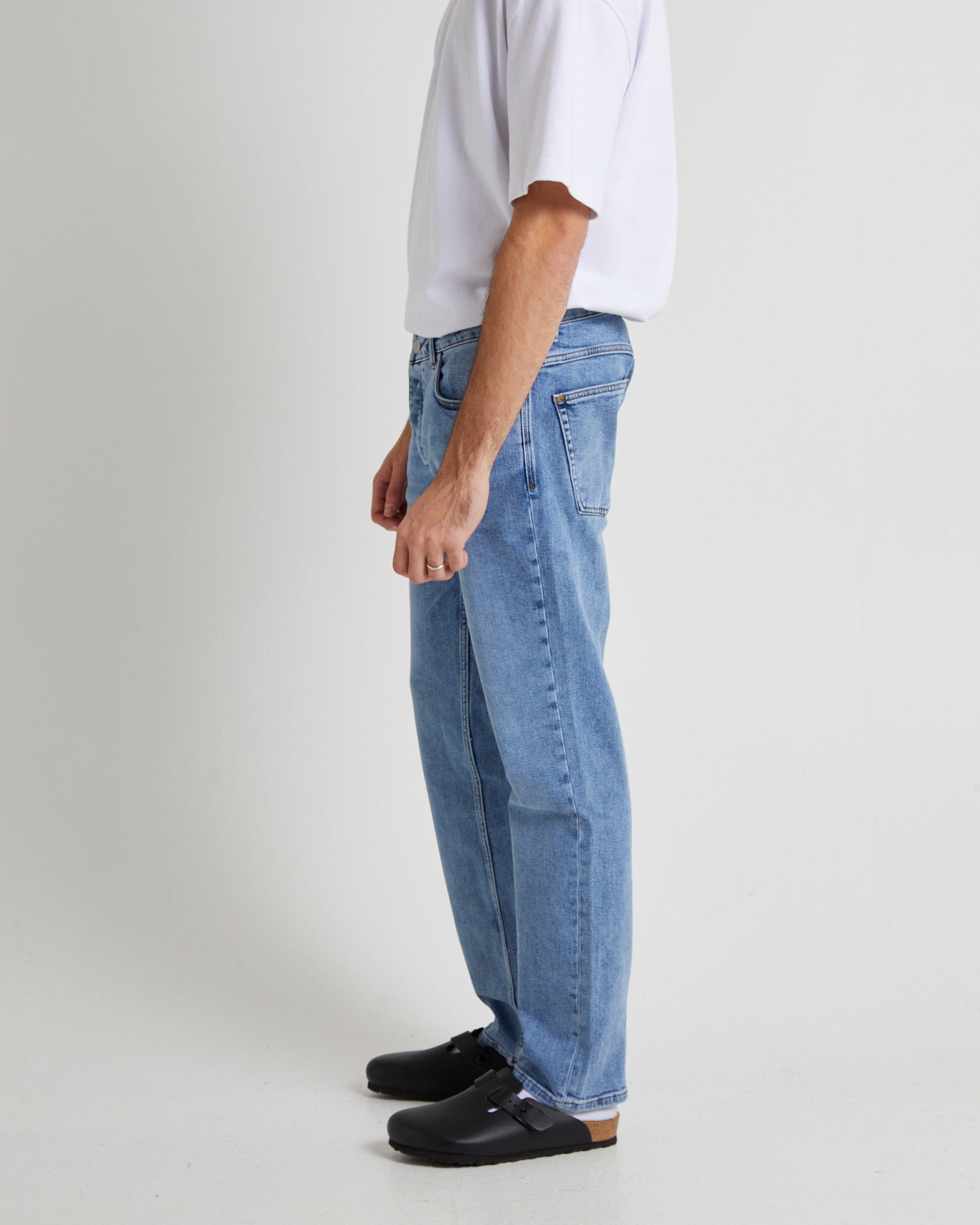 Lou Straight Denim Jeans Valentine