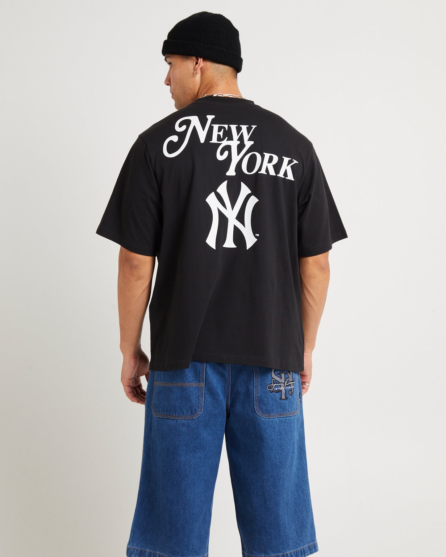 Script Heavyweight T-Shirt