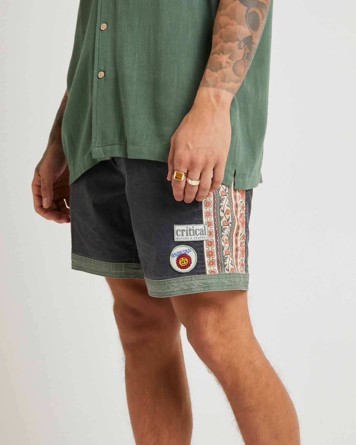 Tony 17" Mixed Tape Trunk BLACK