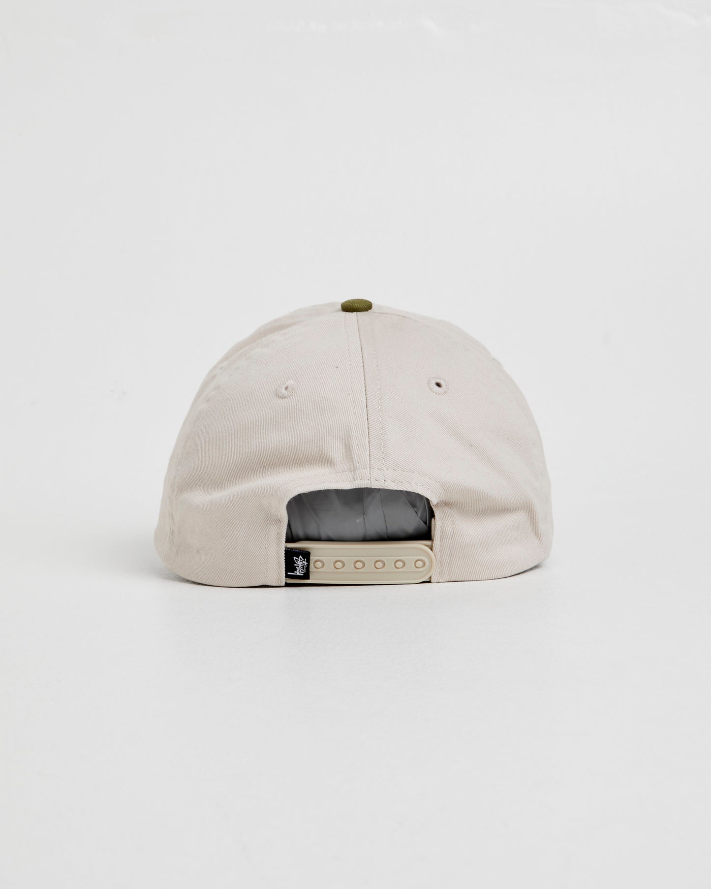 Property of Low Pro Cap