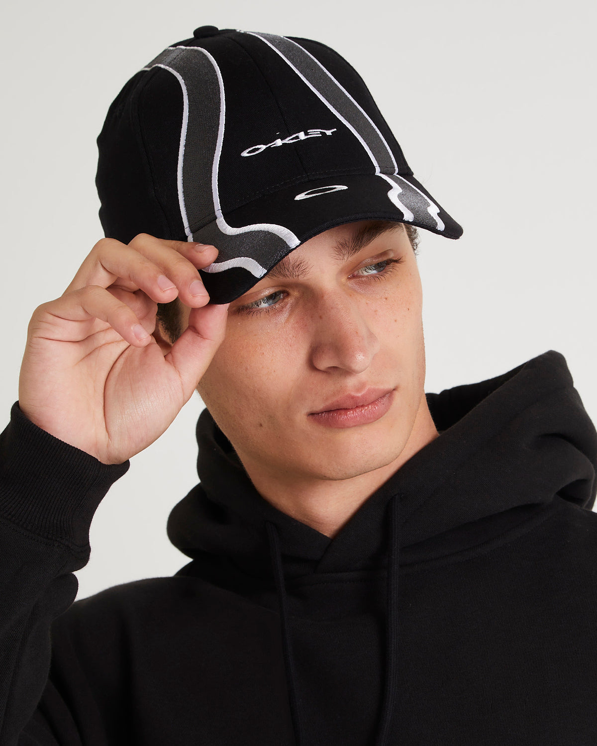 Oakley Wave Cap BLACKOUT