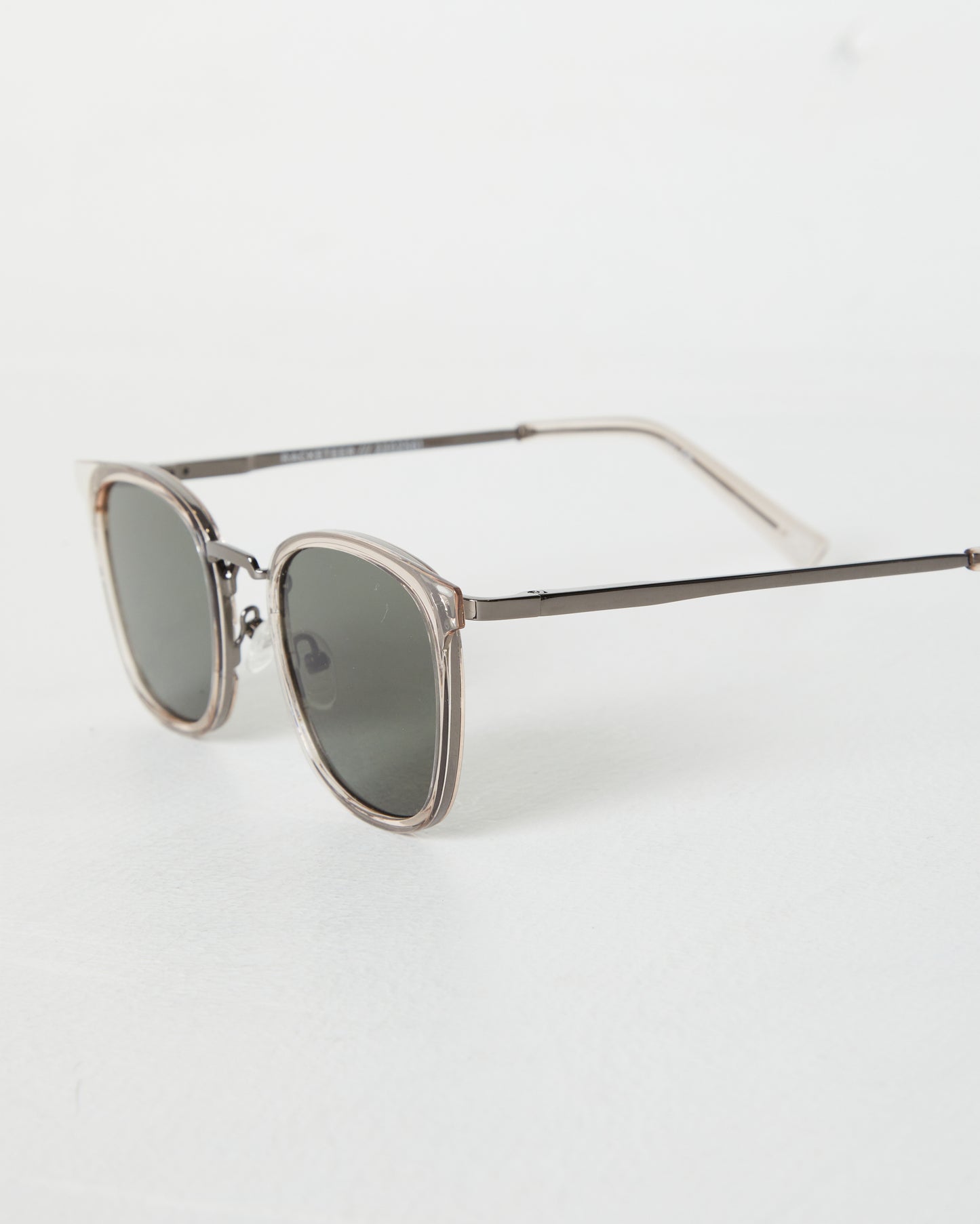 Racketeer Vintage Sunglasses in Clear/Green