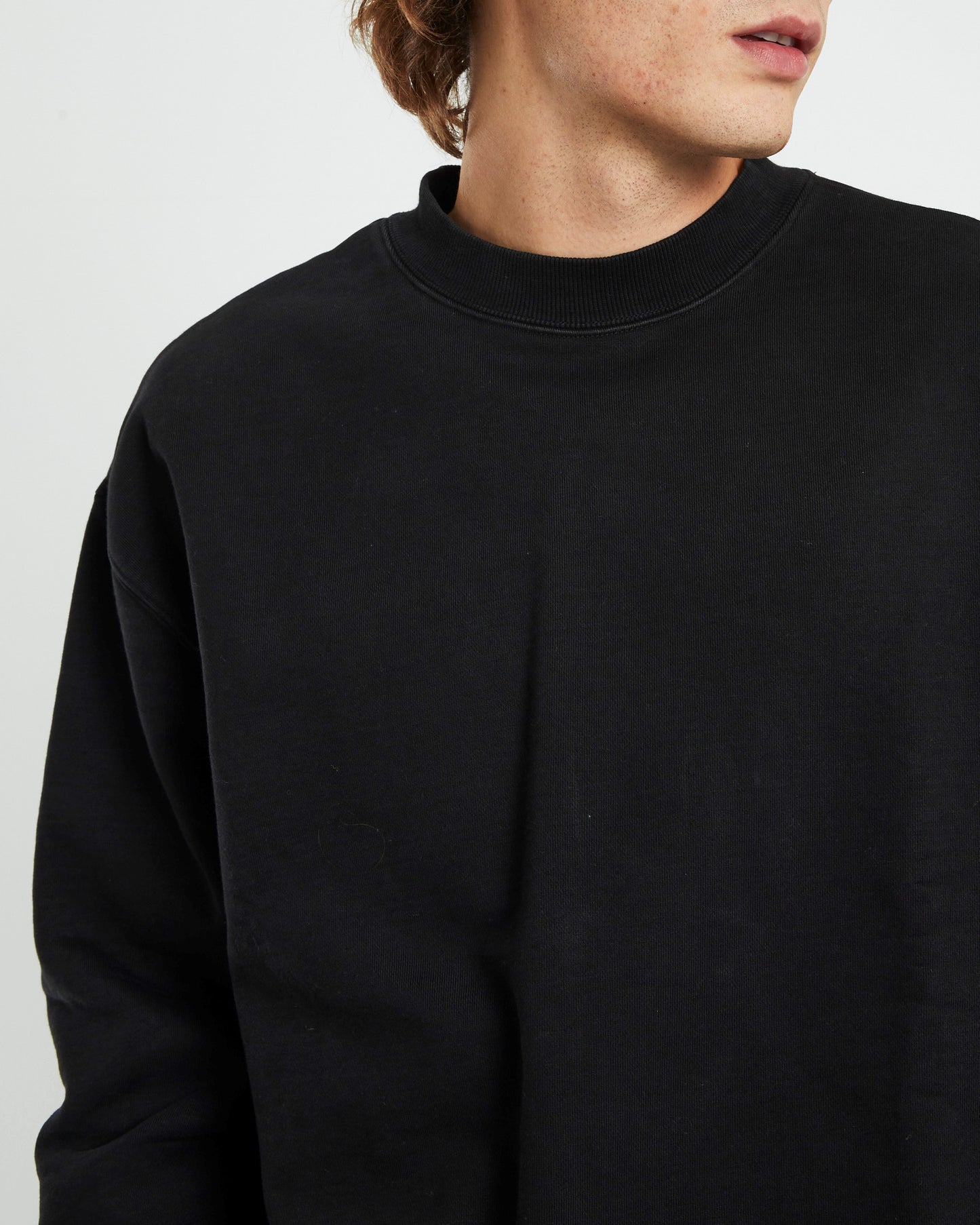 Aeon Crewneck Jumper Black