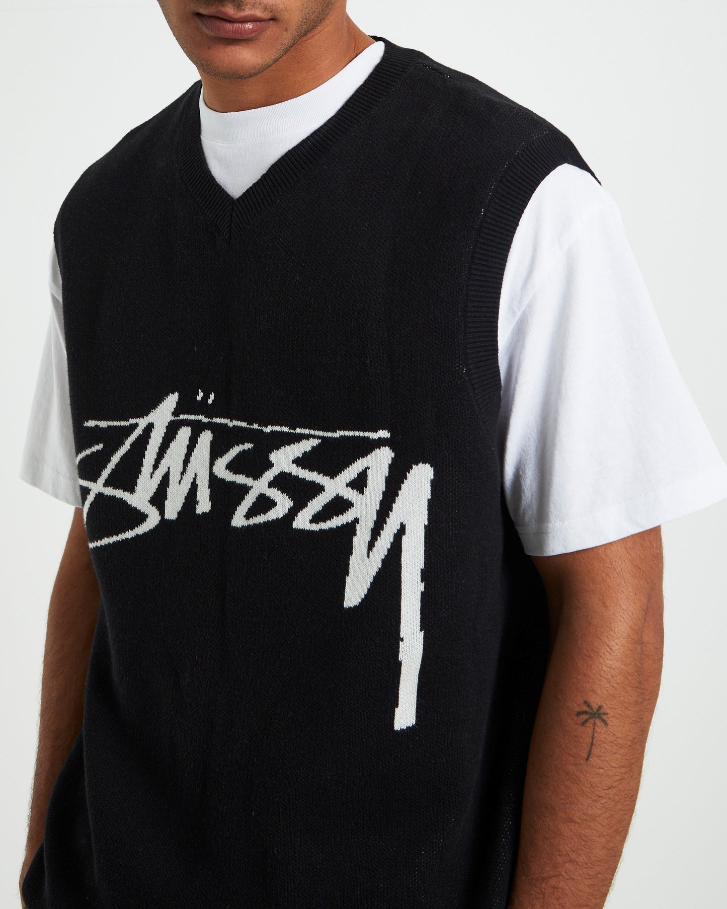 Smooth Stock Knit Vest Black