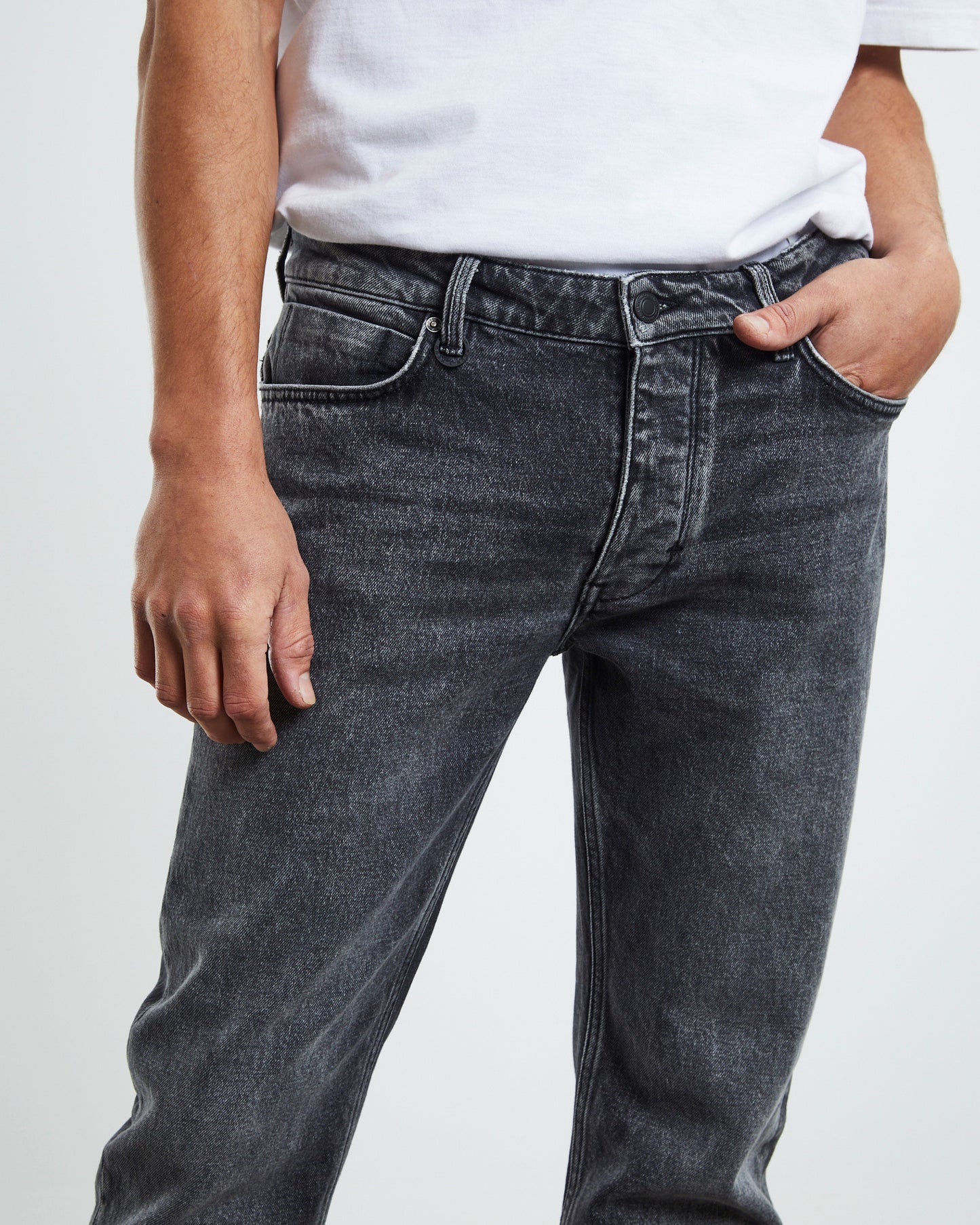 Ray Straight Jeans Dead Moon Grey