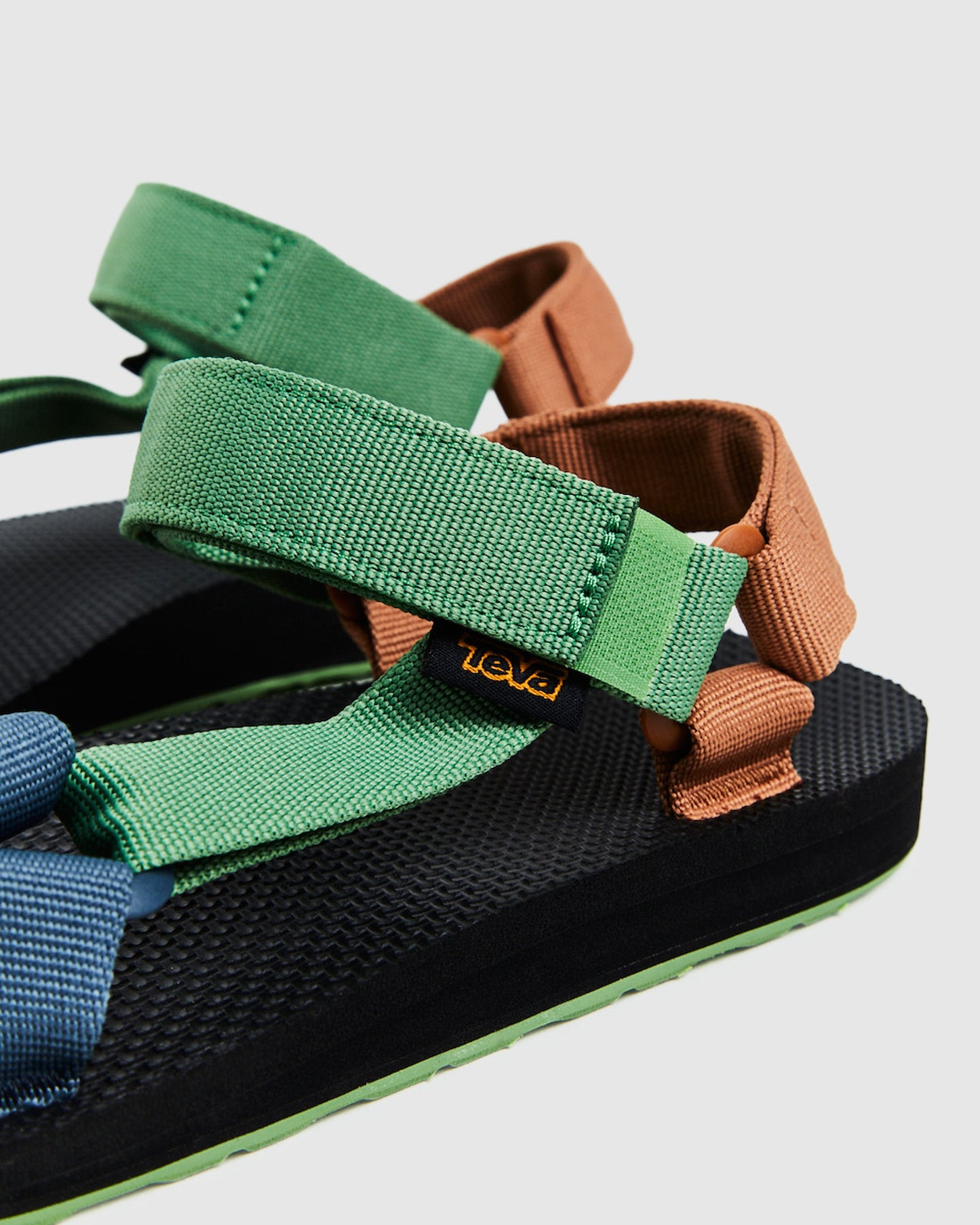 M Original Universal Sandals Desert Multi
