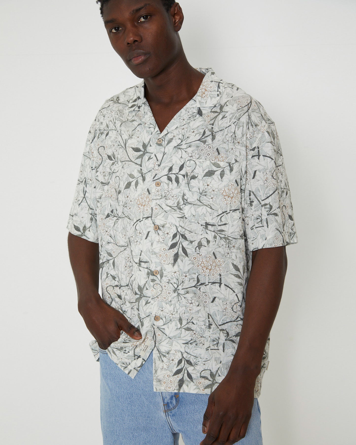 Leon Short Sleeve Resort Shirt in Green