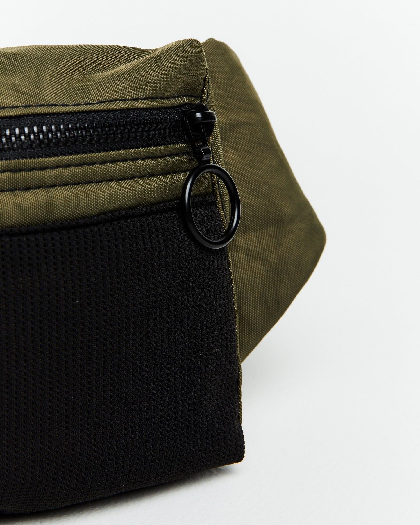 Multi Pocket Pouch Bum Bag in Green