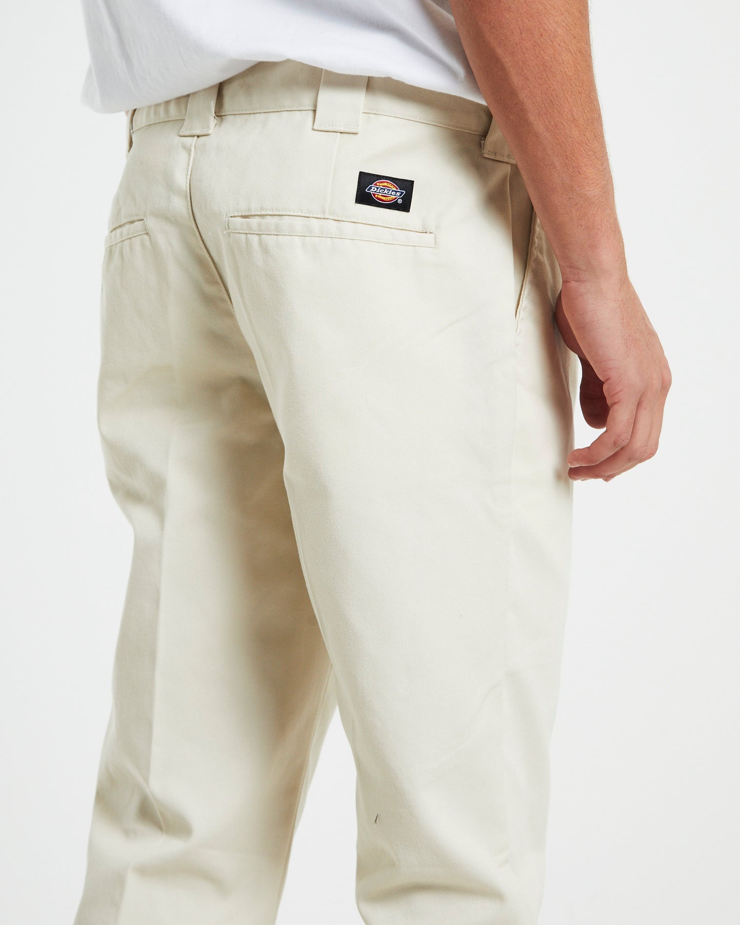 872 Slim Tapered Pants in Bone