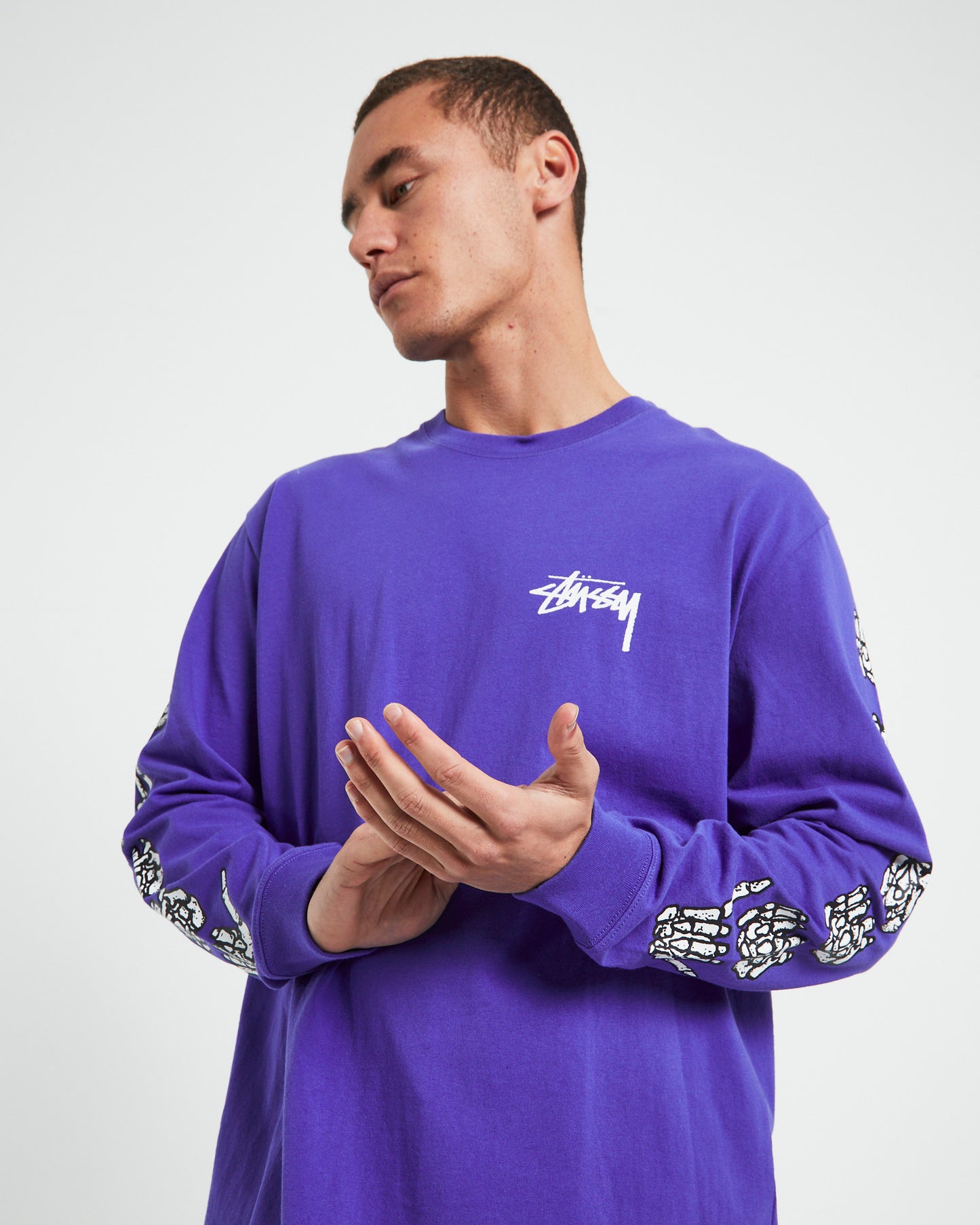 Hands Solid Long Sleeve T-Shirt in Blue