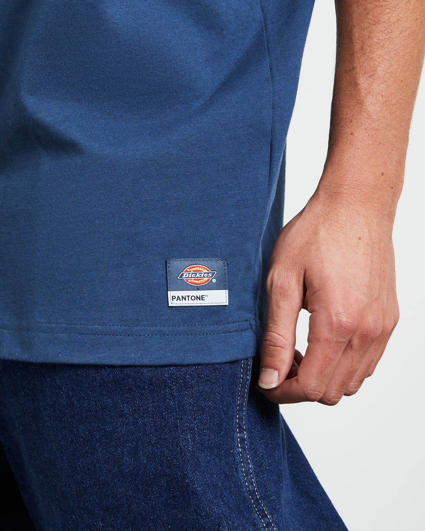 Unisex 330 T-Shirt in Dark Denim