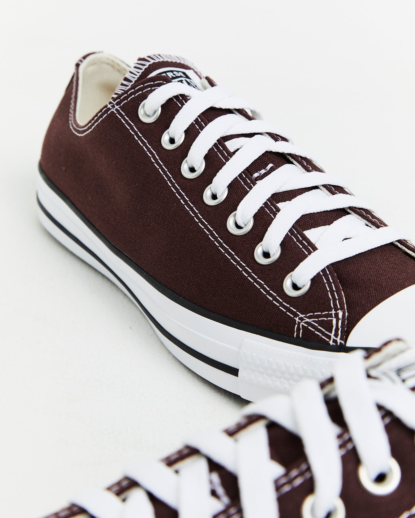 Chuck Taylor All Star Ox Sneakers in Eternal Earth Brown
