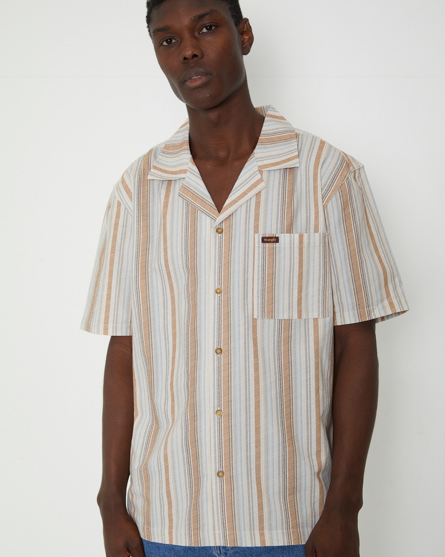Resort Short Sleeve Shirt in Badlands Stripe White