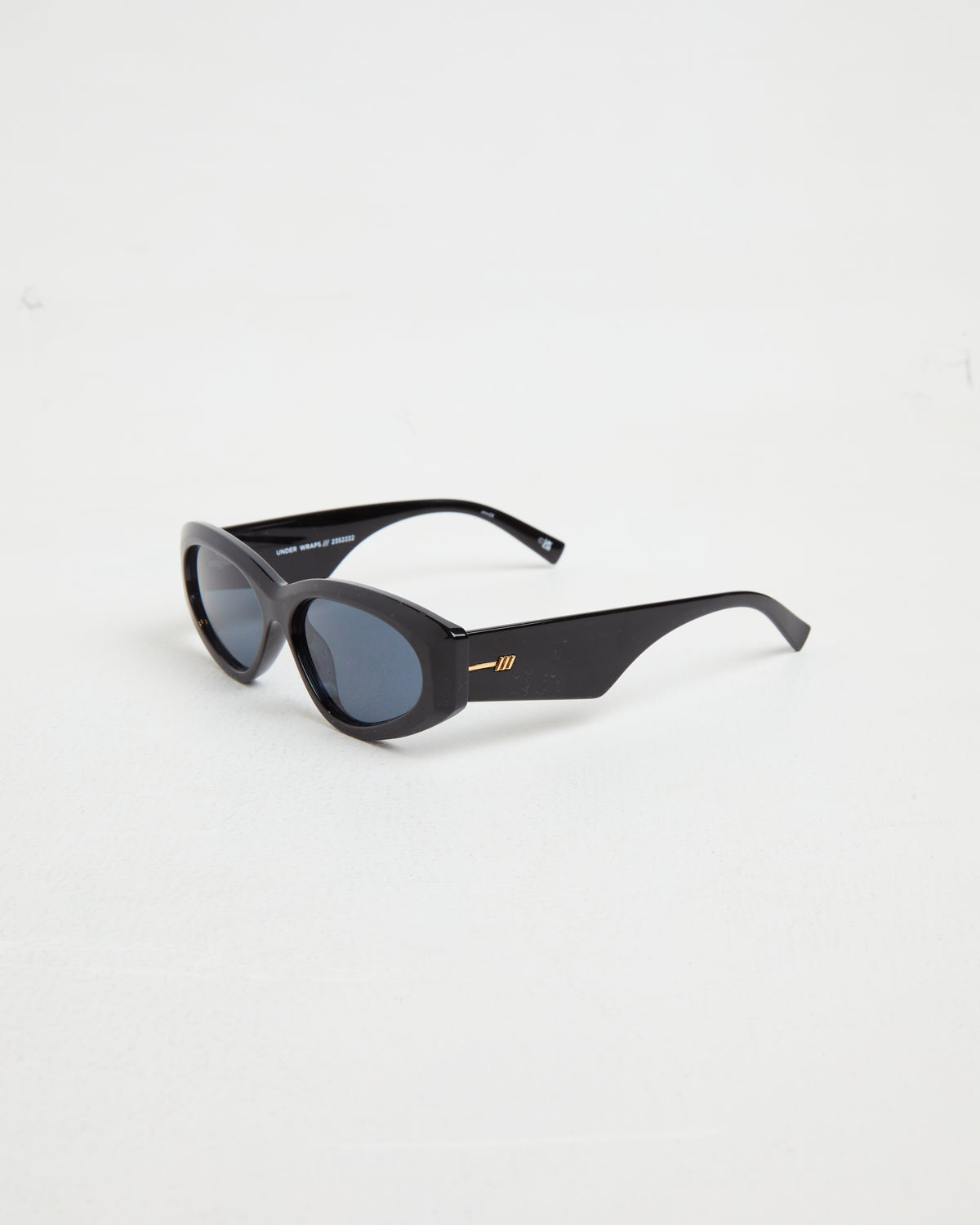 Under Wraps Sunglasses in Black/Smoke Mono VINTAGE TORT/OLIVE MONO