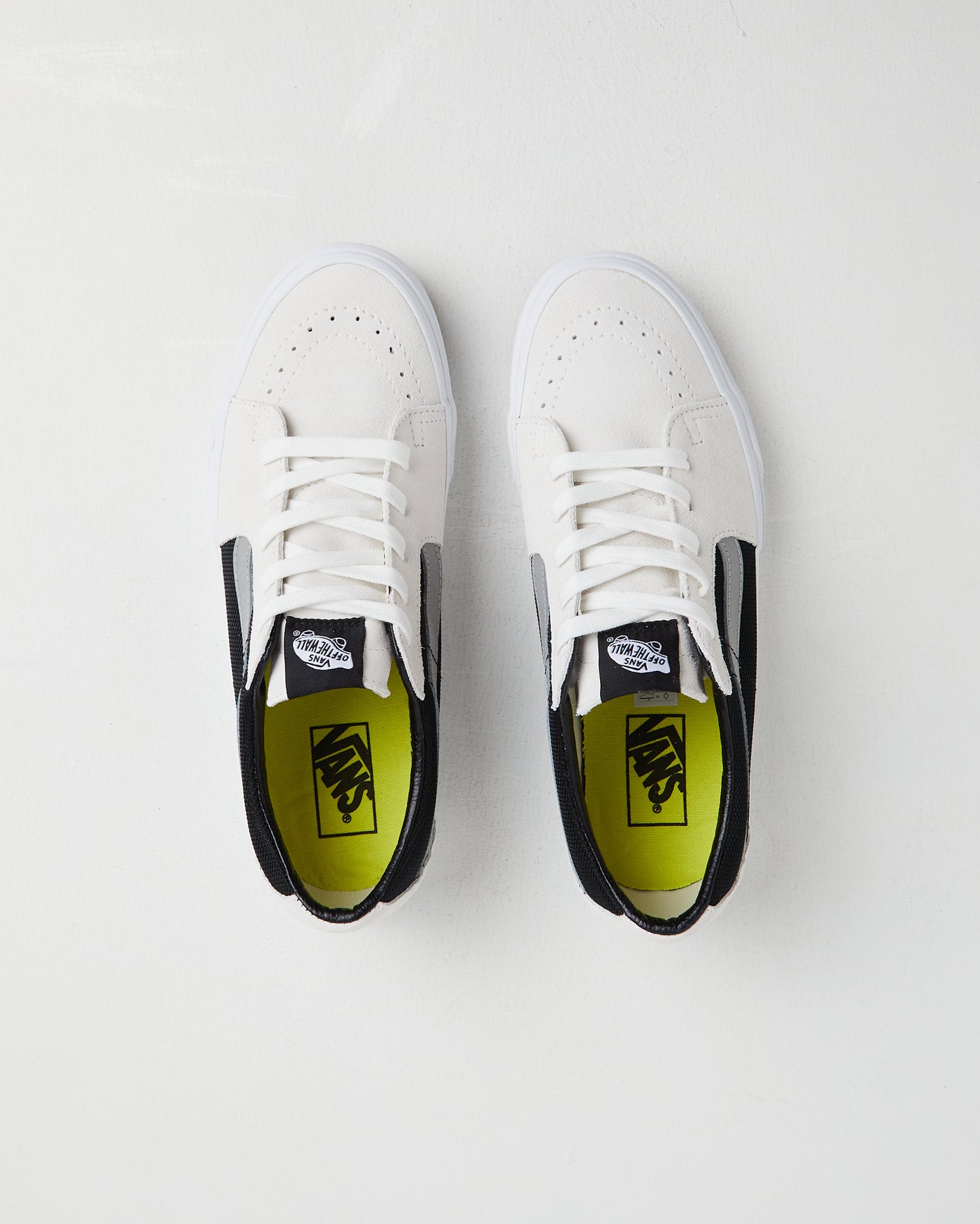 Sk8-Low 2-Tone Sneakers in White/Black