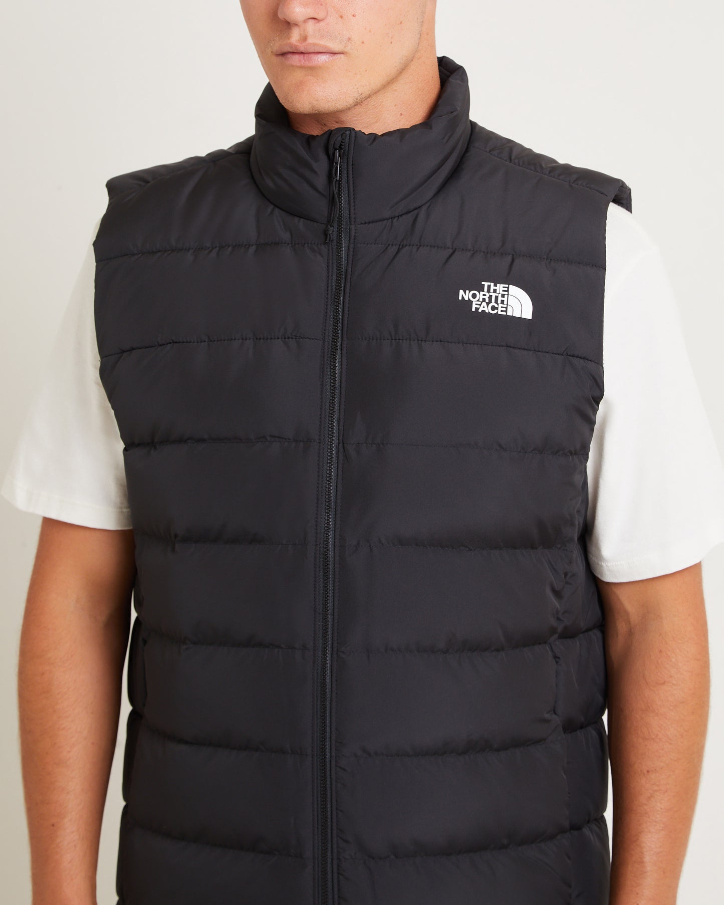 Aconcagua 3 Vest in Black