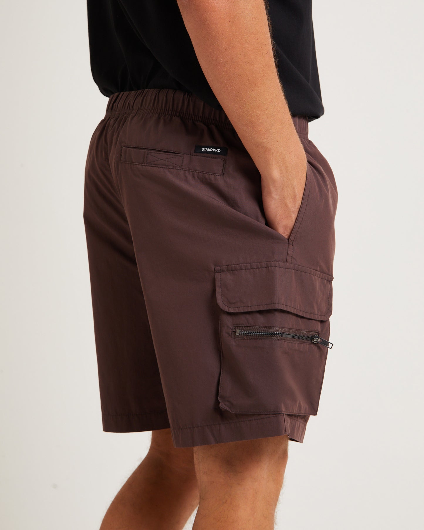 Utility Shorts in Umber Brown