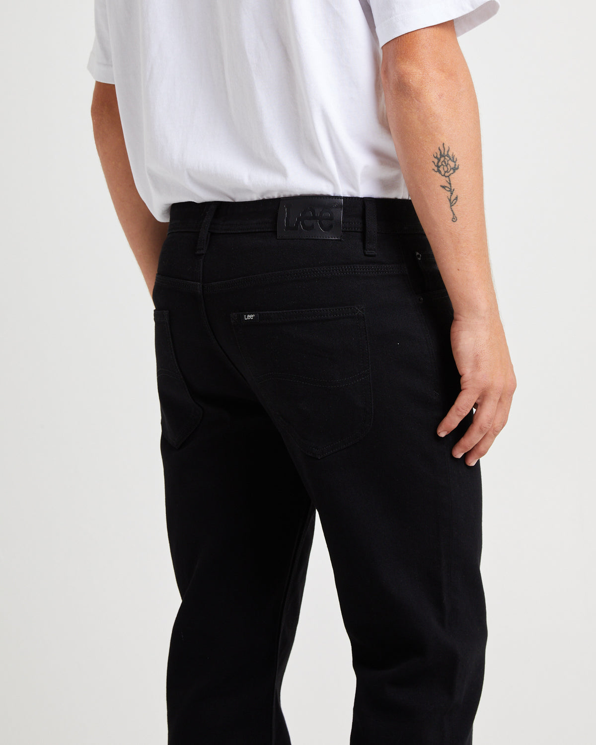 L-Three Straight Jean Denim Jeans BLACK