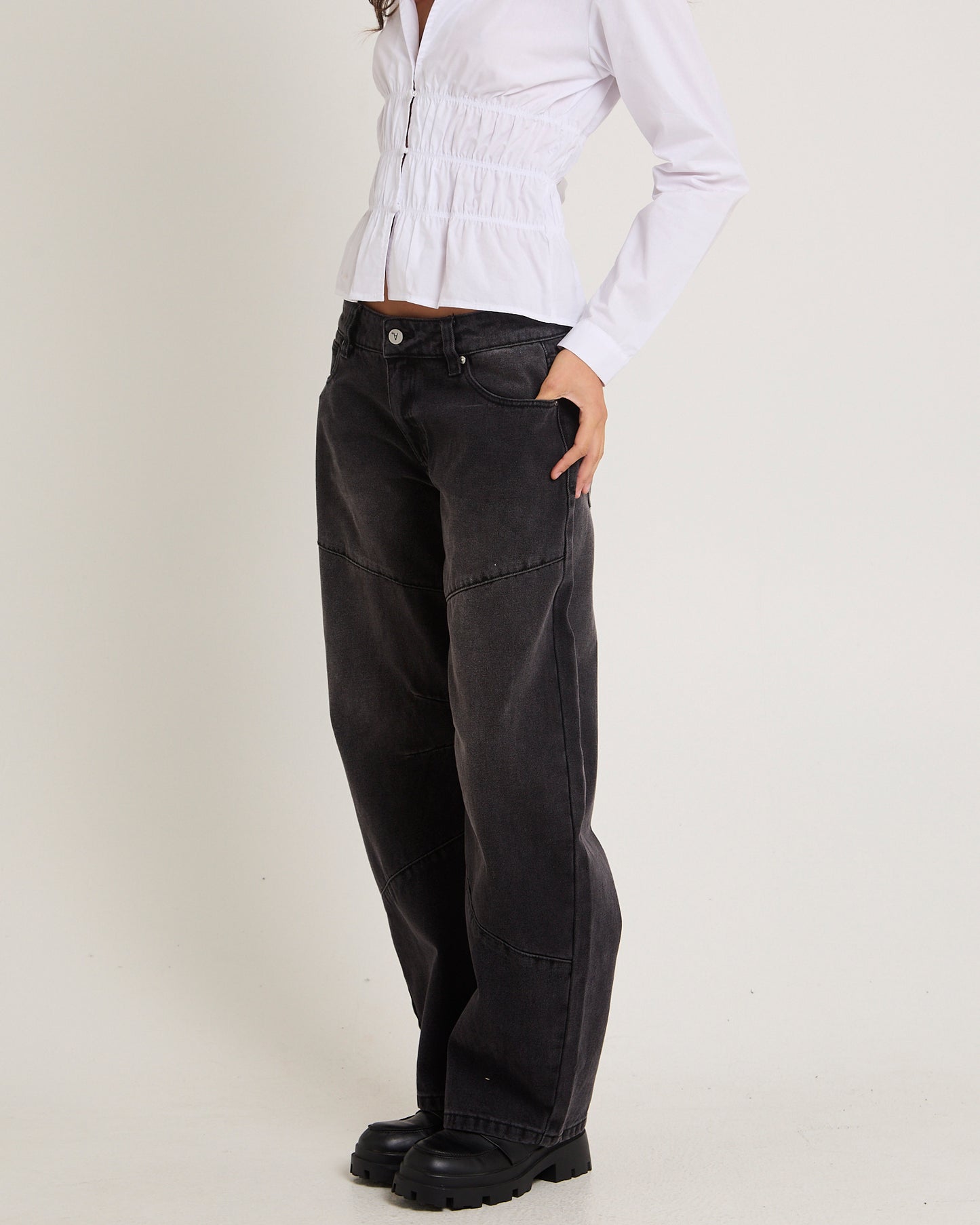 99 Low Barrel Denim Jeans Sophie Worn