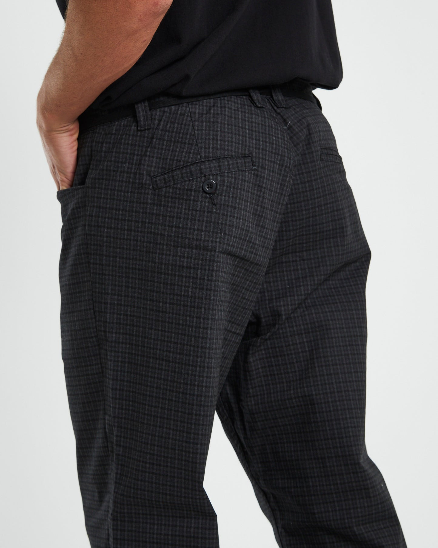 AG Sakte Check Pants in Black
